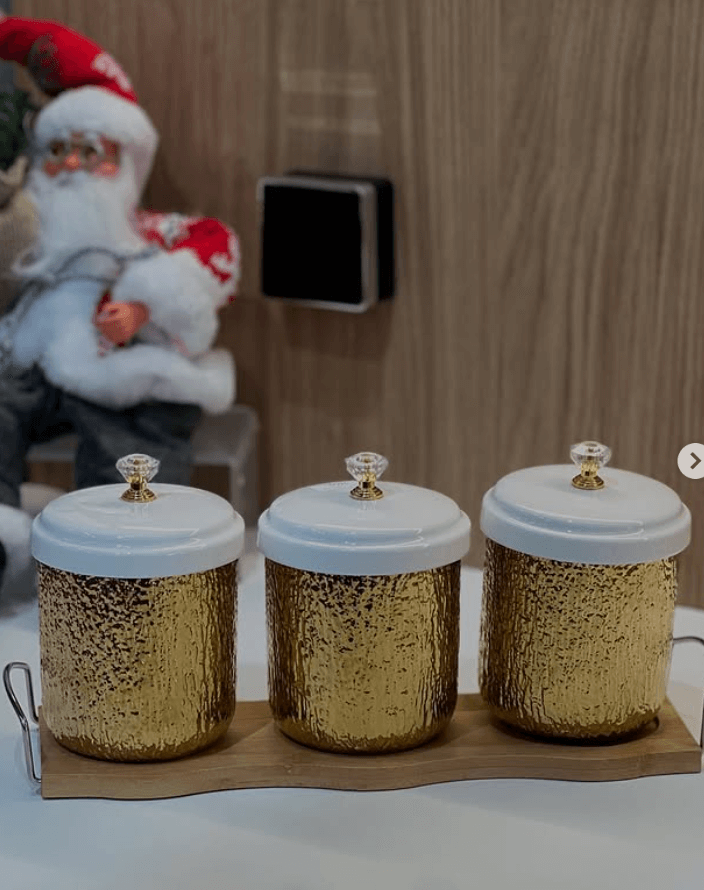 Набор для сыпучих продуктов цвет золотой 3 емкости