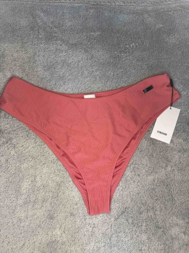 Плавки Gymshark розовый