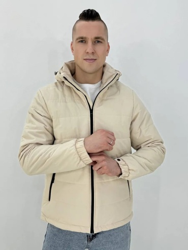 Пуховик бежевый