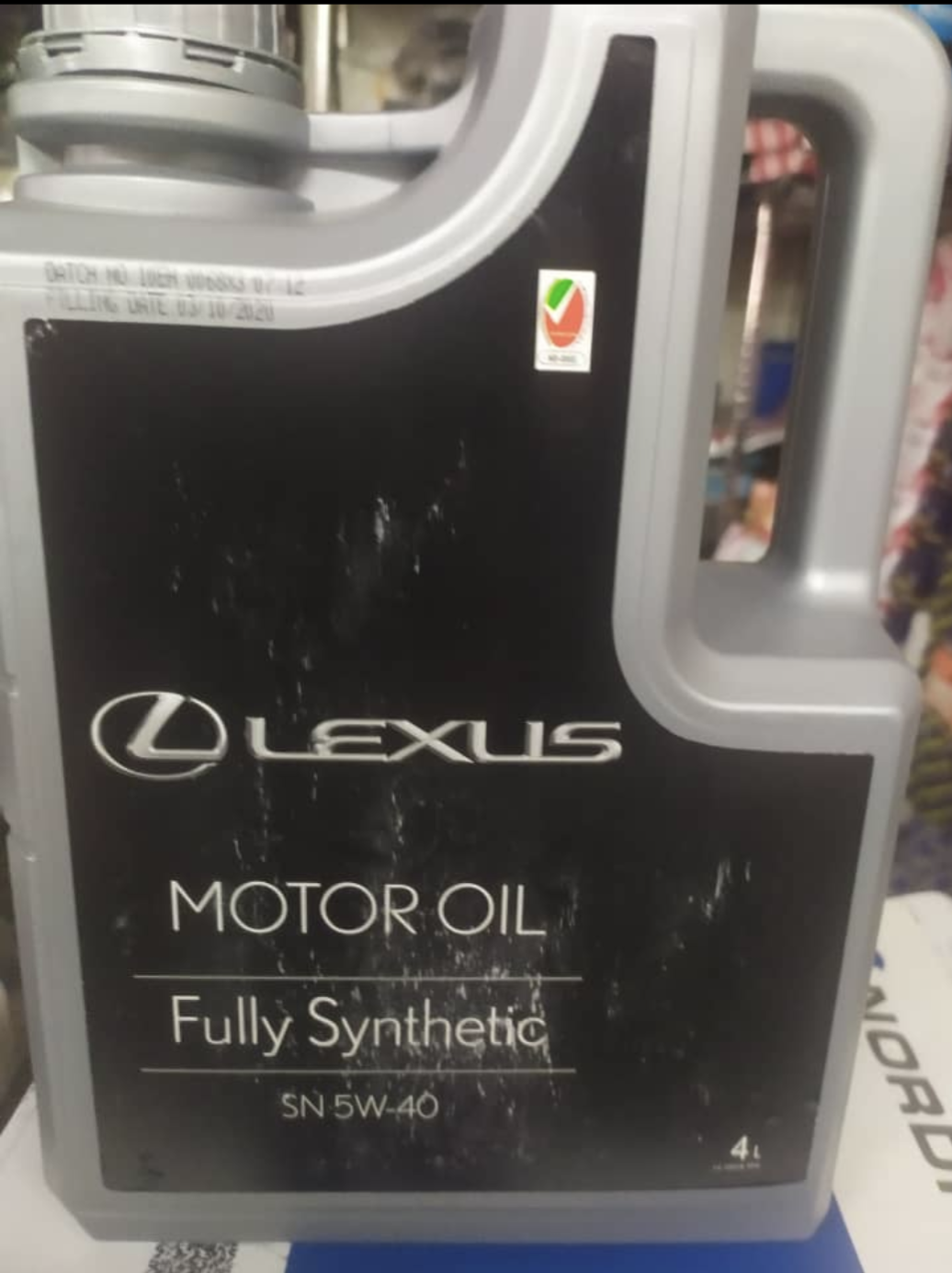 Продаю Lexus 5w40