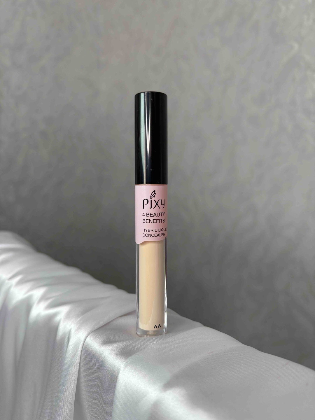 Pixi 6767 консилер 01