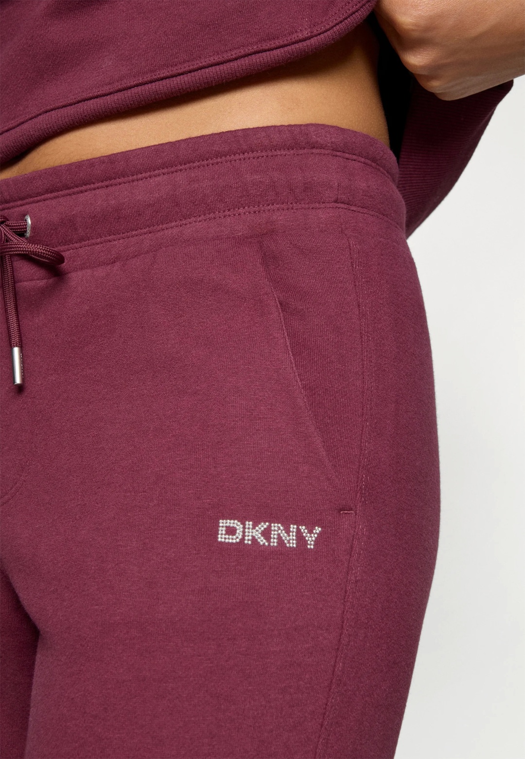 Карго DKNY бордовый