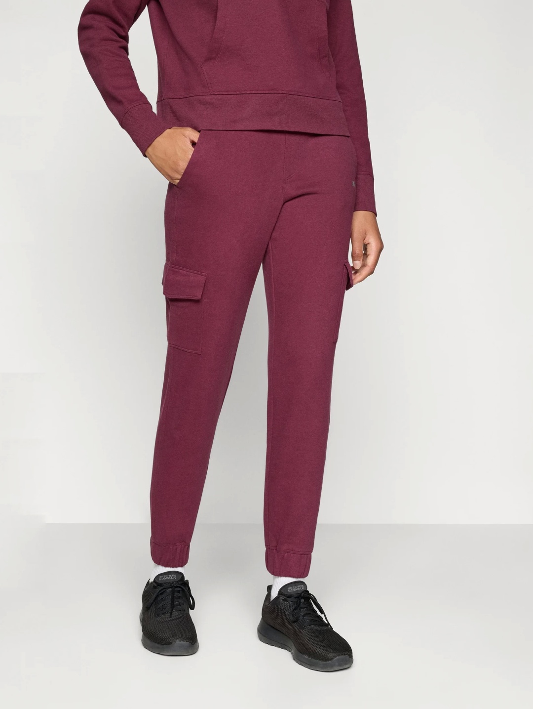 Карго DKNY бордовый