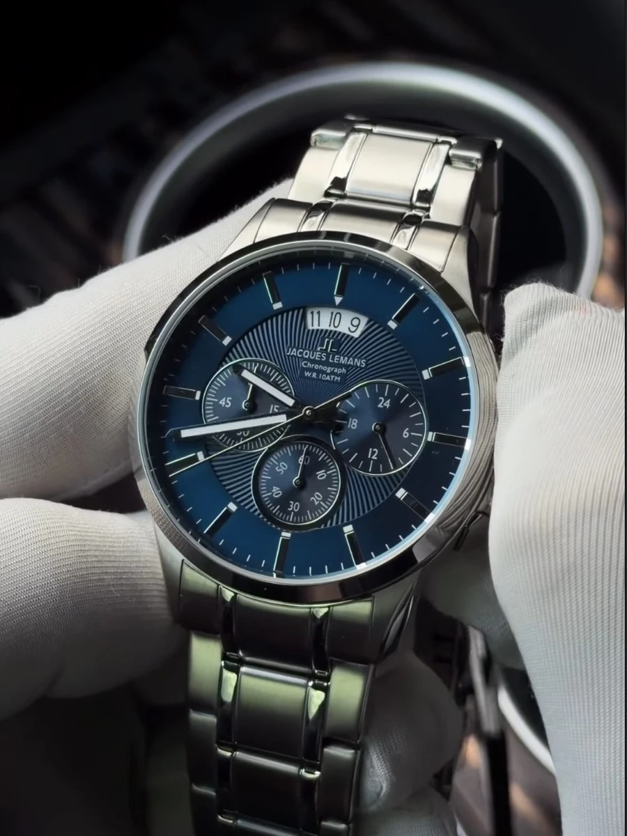Часы Jacques Lemans
