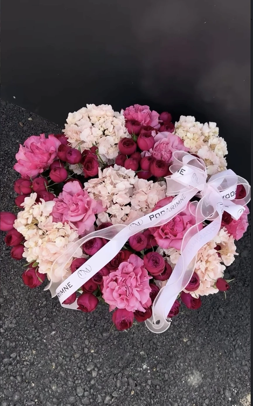 Шикарная композиция с гортензиями 💘