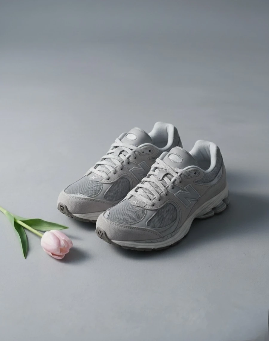 Кроссовки New Balance 2002R