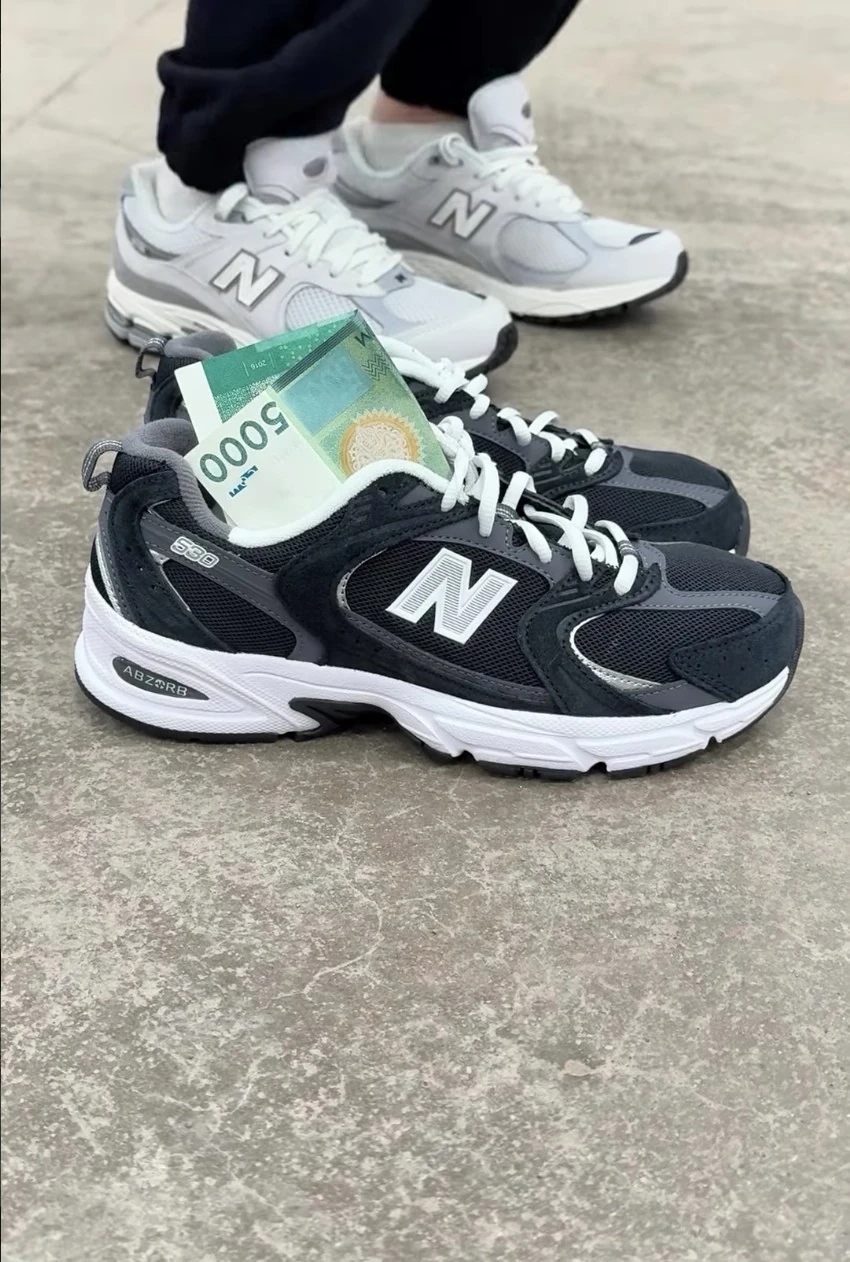 Женские кроссовки New Balance 530