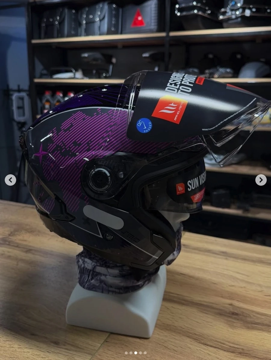 Шлем для девушек от MT Helmets