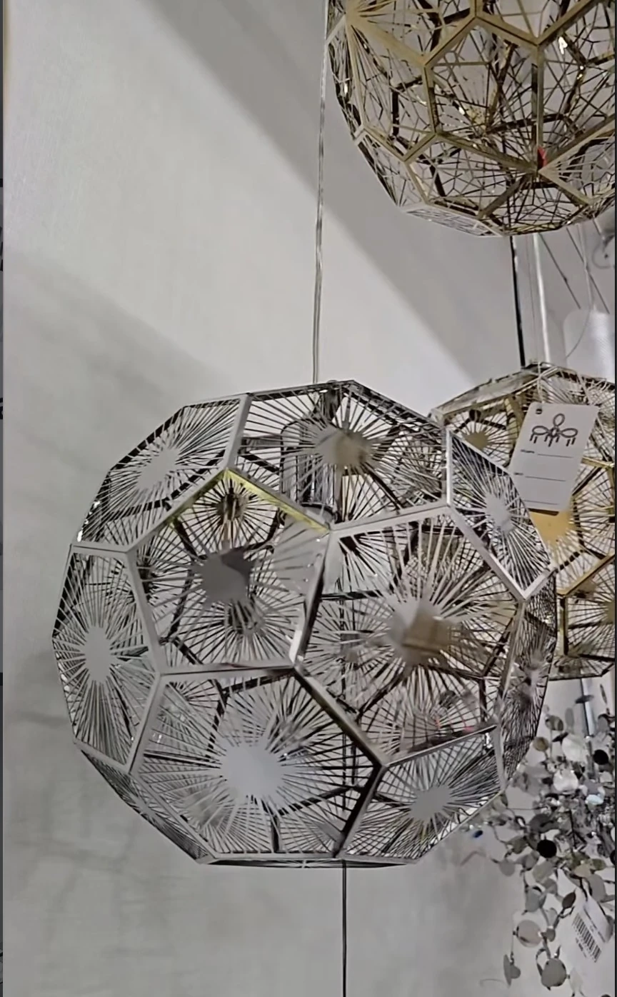 Когда свет становится украшением 💎