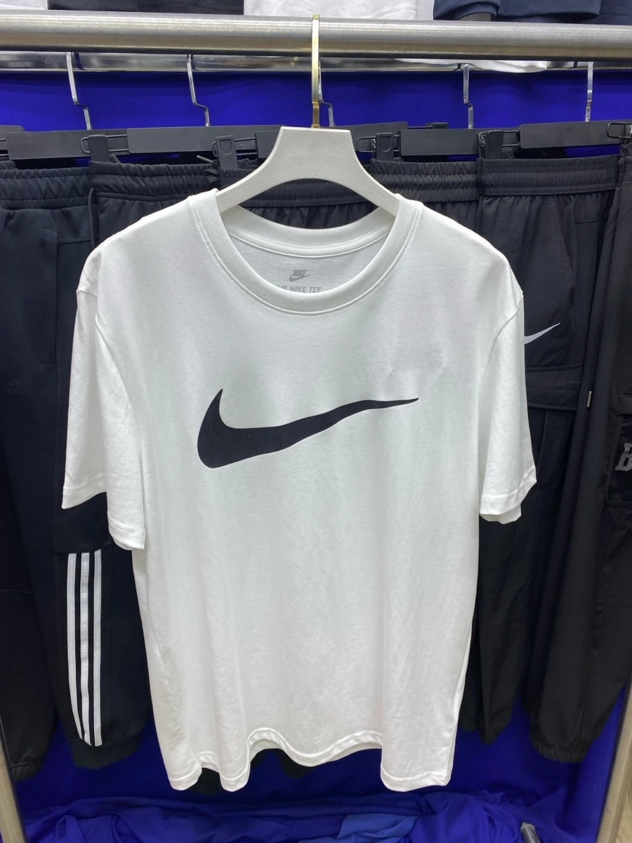 Футболка NIKE