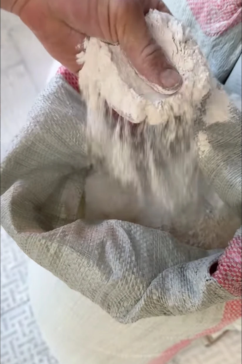 АЗЫКТЫК БОР( КОРМОВОЙ МЕЛ)