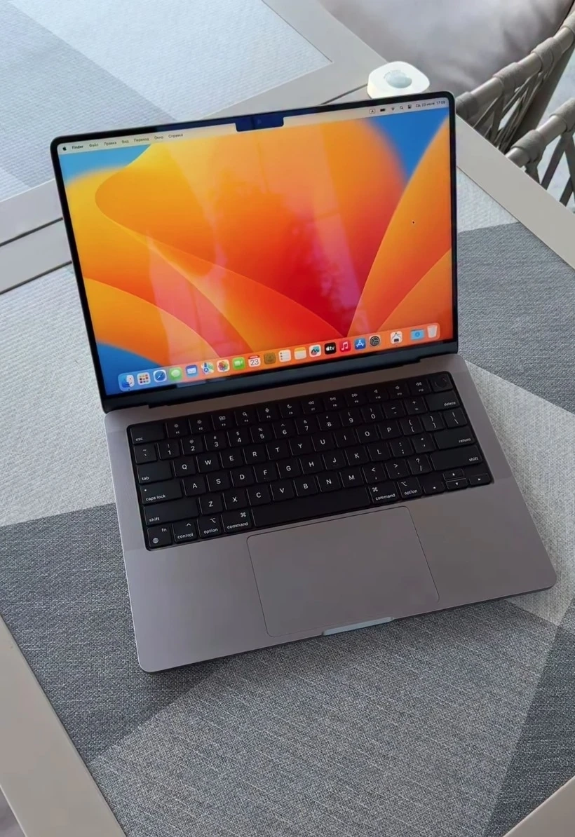 MacBook