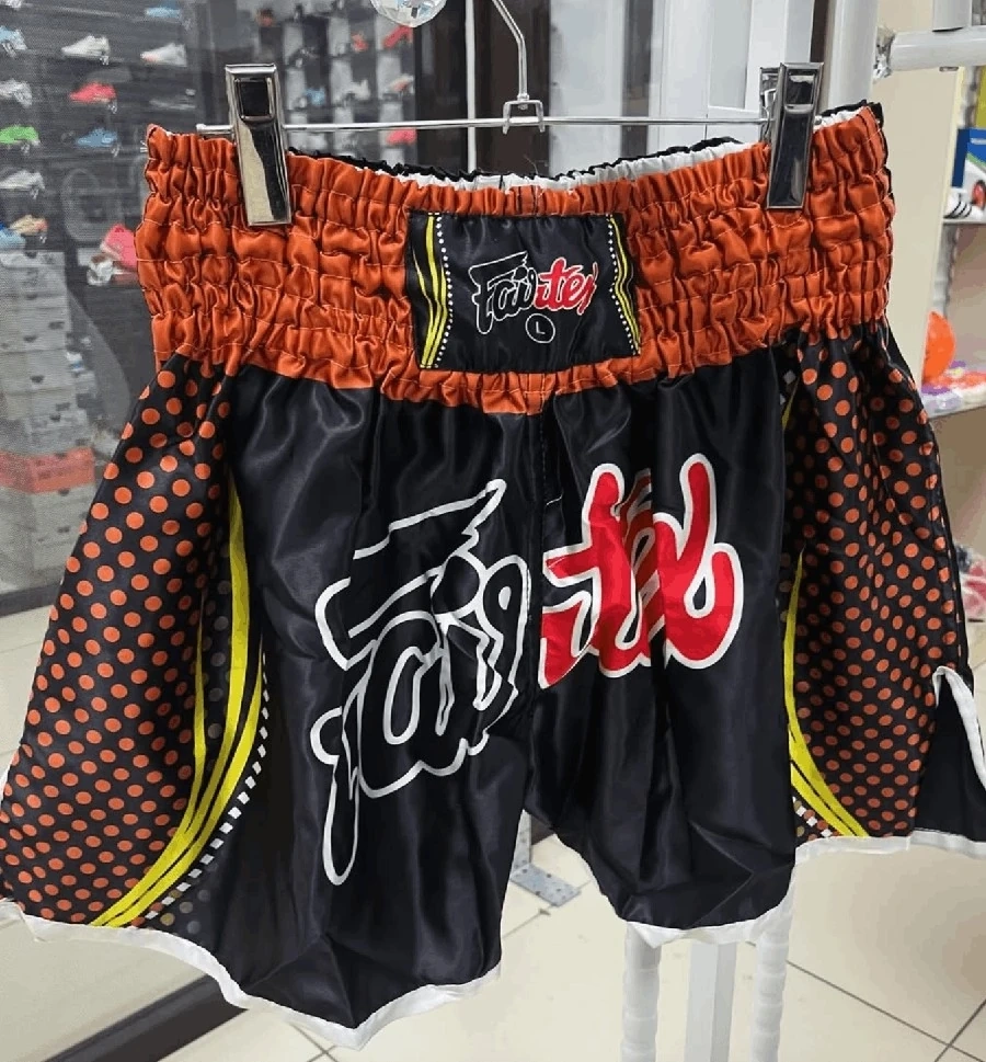 Боксерские шорты Fairtex Volcano