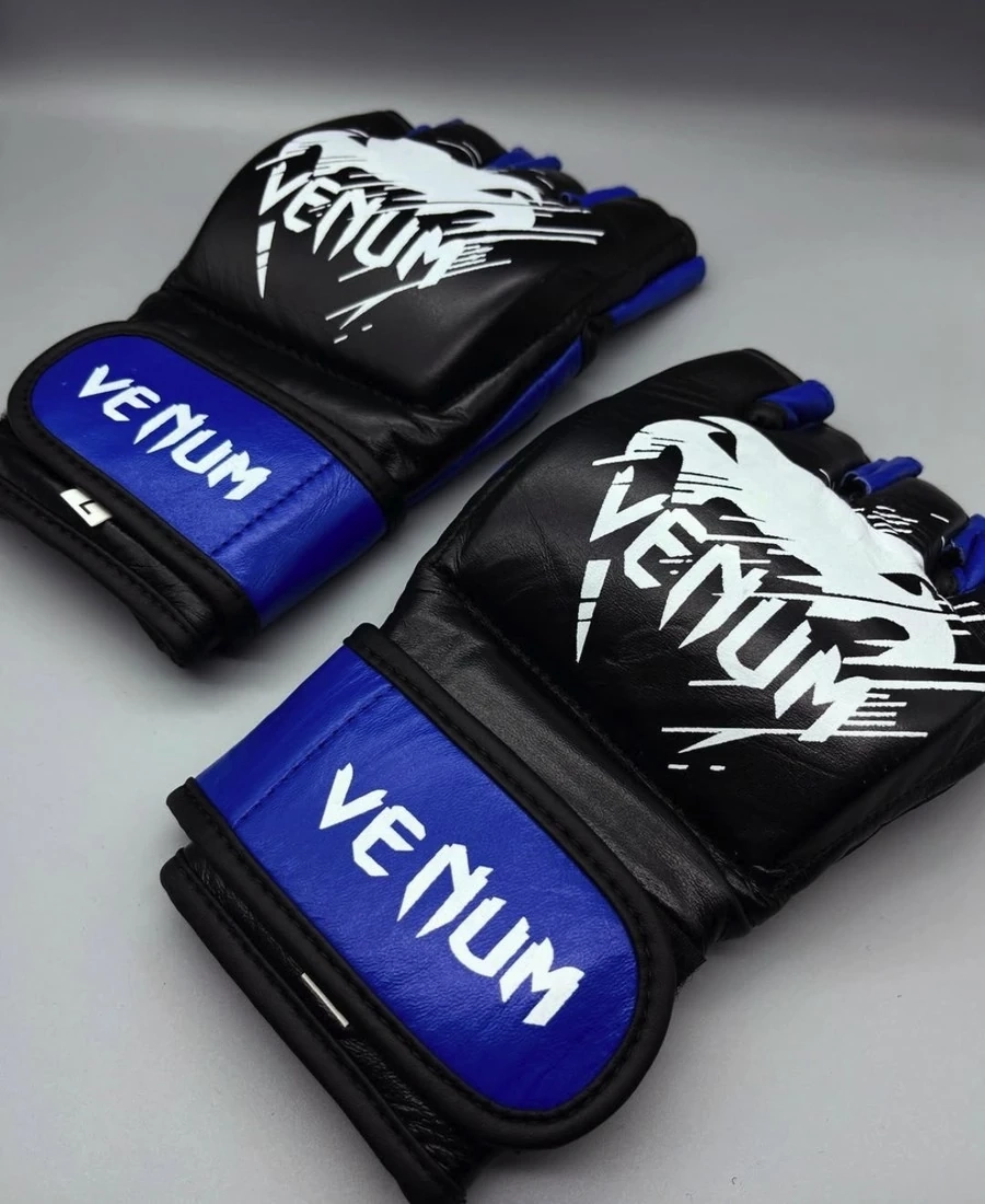 Перчатки для единоборств VENUM