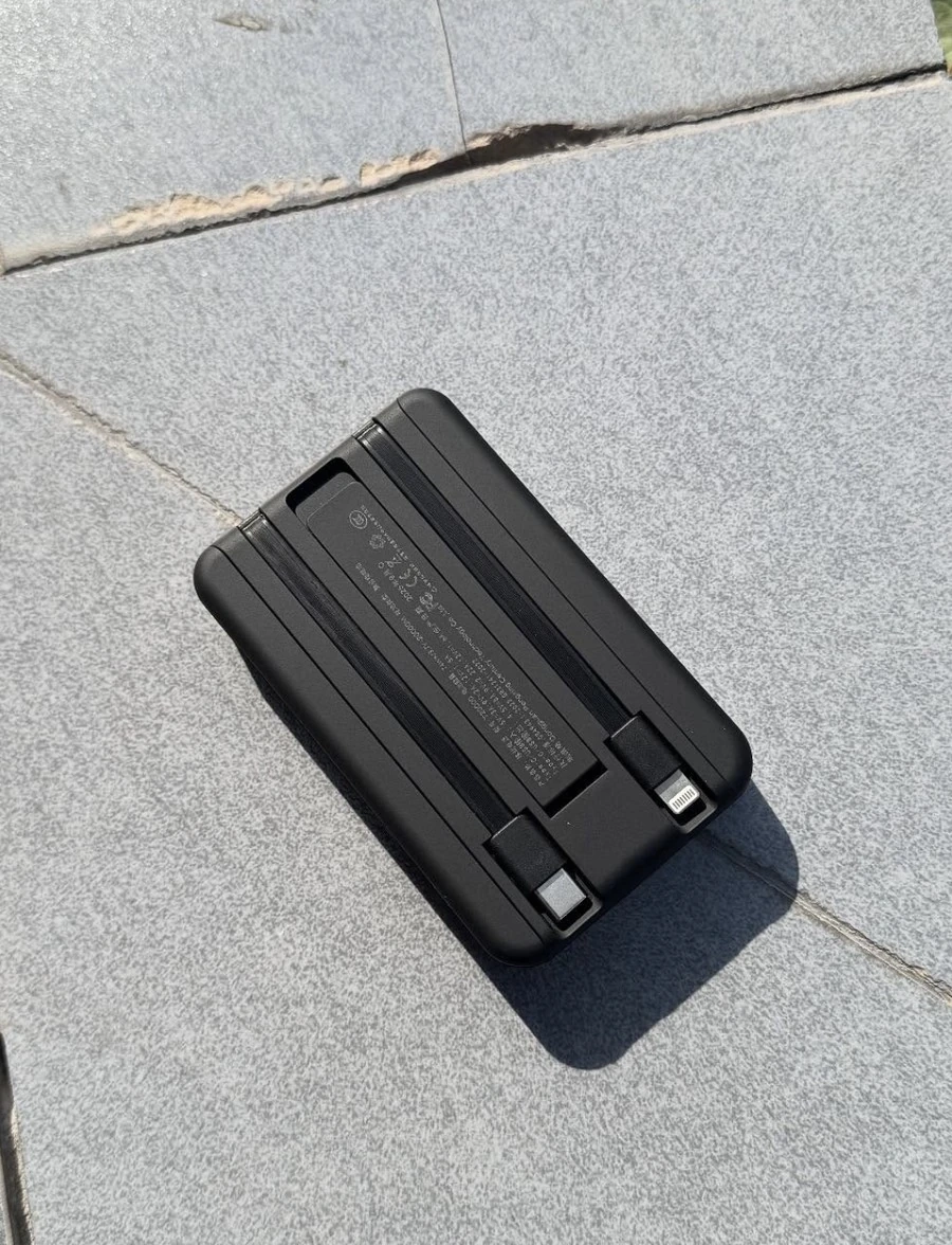 MagSafe Power Bank на 10 000 mAh