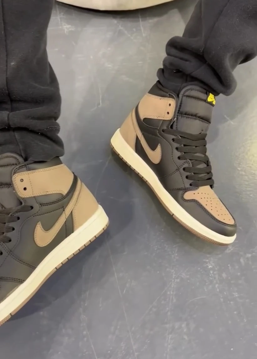 Мужские кроссовки AIR JORDAN 1 RETRO HIGH ‘ Palomino ‘