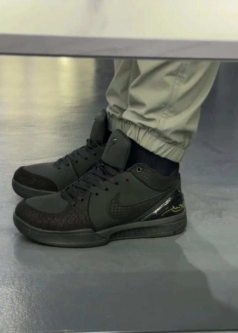 Мужские кроссовки Zoom Kobe 4 Protro ‘Gift of Mamba’