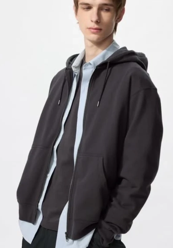 Толстовка на молнии с капюшоном от Uniqlo