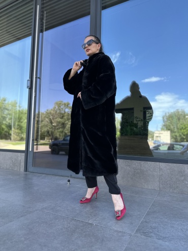 Шуба Europa Furs черный