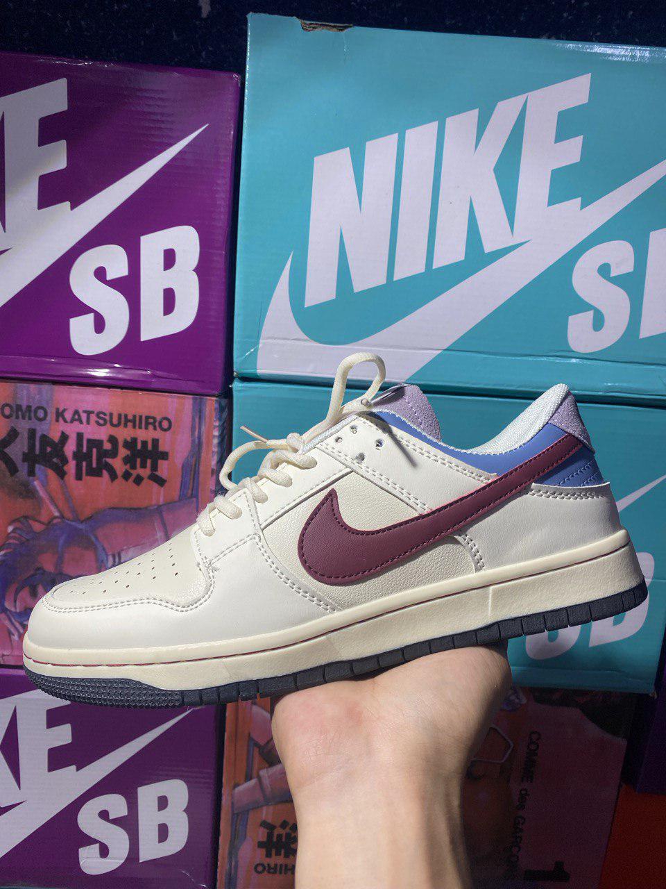 Nike SB Dunk low Otomo