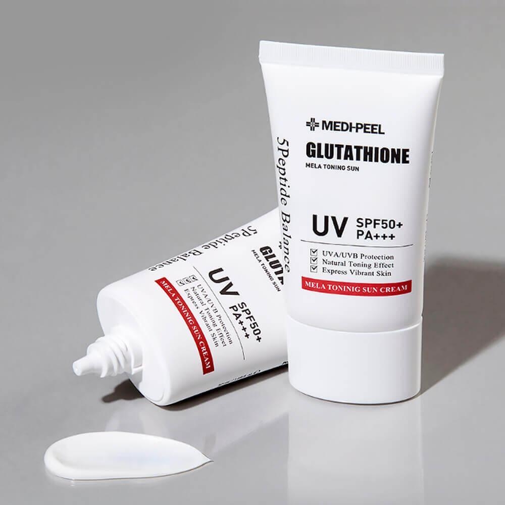 Санскрин с глутатионом Medi-Peel Bio-Intense Glutathione Mela Toning Sun Cream SPF50+ PA++++  50мл