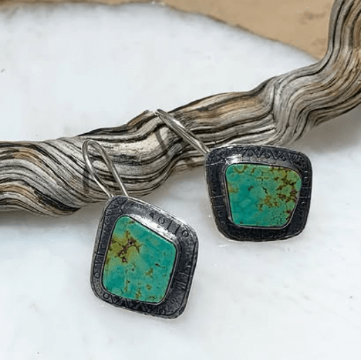Серьги  с натуральной бирюзой. из серебра