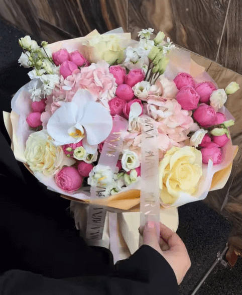 Букет цветов микс