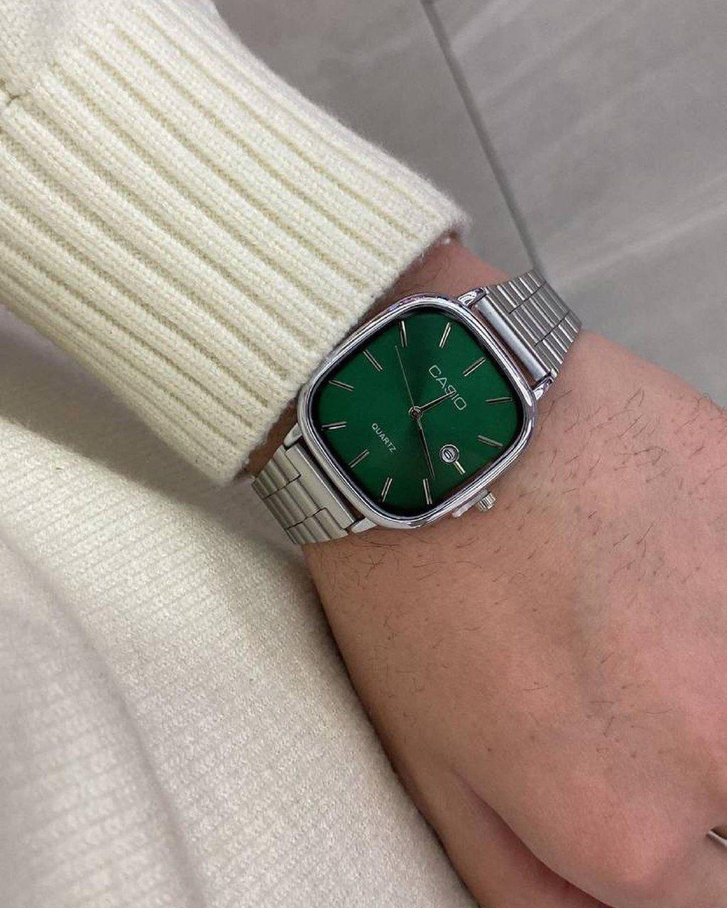 Наручные часы Casio