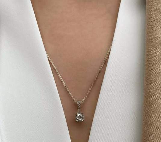 Серебряная цепочка с кулоном на каждый день Минимализм в моде всегда